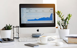 英国媒体惊呼：瑞士球员雪地奔跑像开了四驱模式，瑞士滑雪发生雪崩